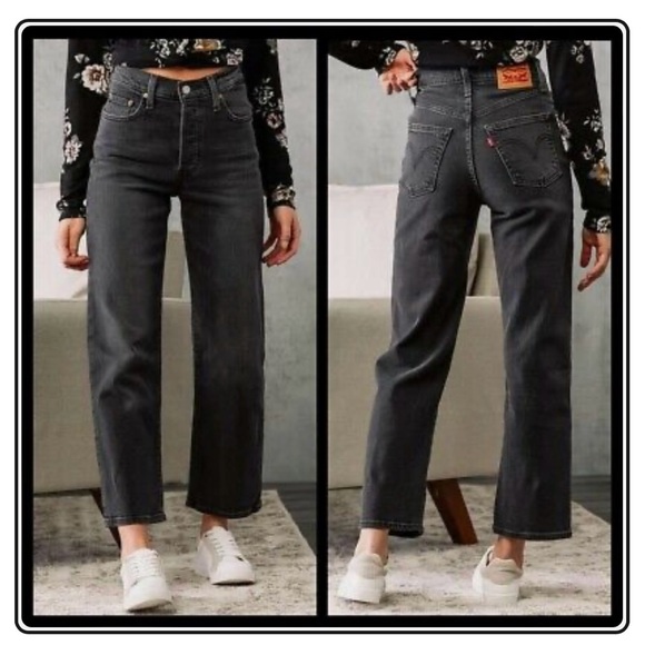 Levi’s Ribcage Straight Jean in size 28 - Picture 5 of 5